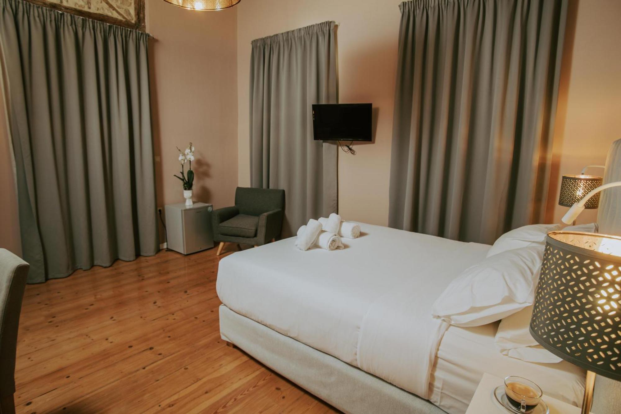 Apartahotel Porta Medina Boutique (adults Only) 3*